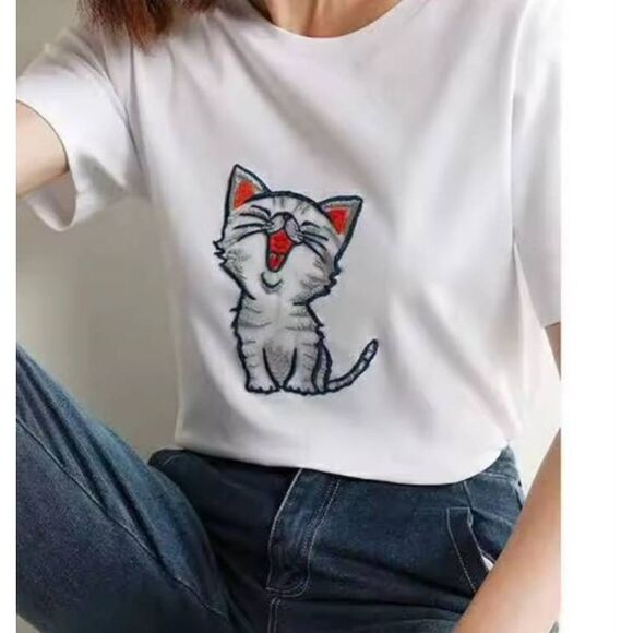 Medium Size Embroidered Kitten Transparent Cat Applique Sew-on 6" x 4" - Picture 2 of 5